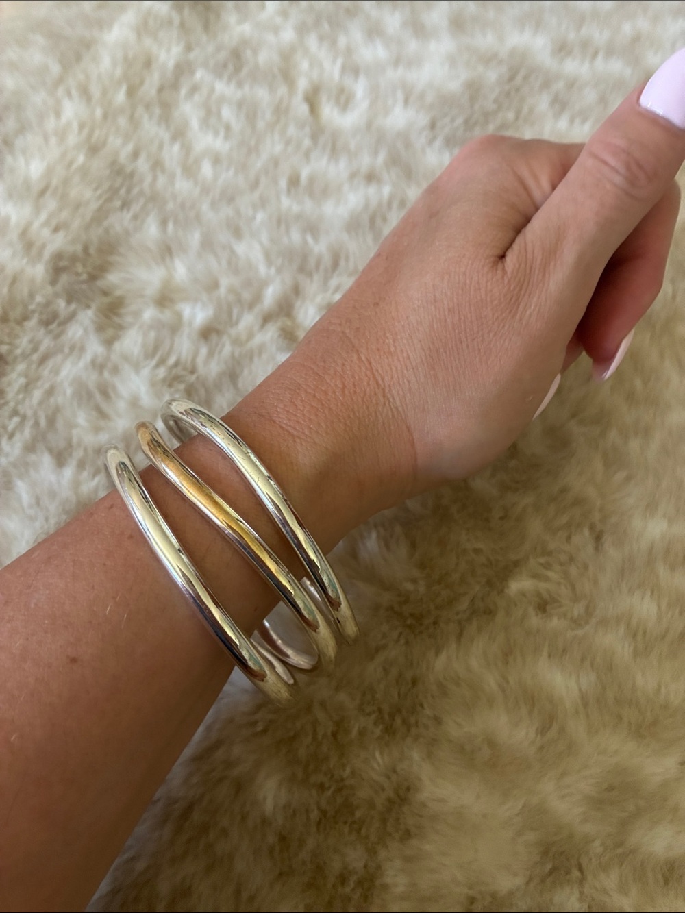 Express Silver Tone Stackable Bangle Bracelet Set - Picture 3 of 3